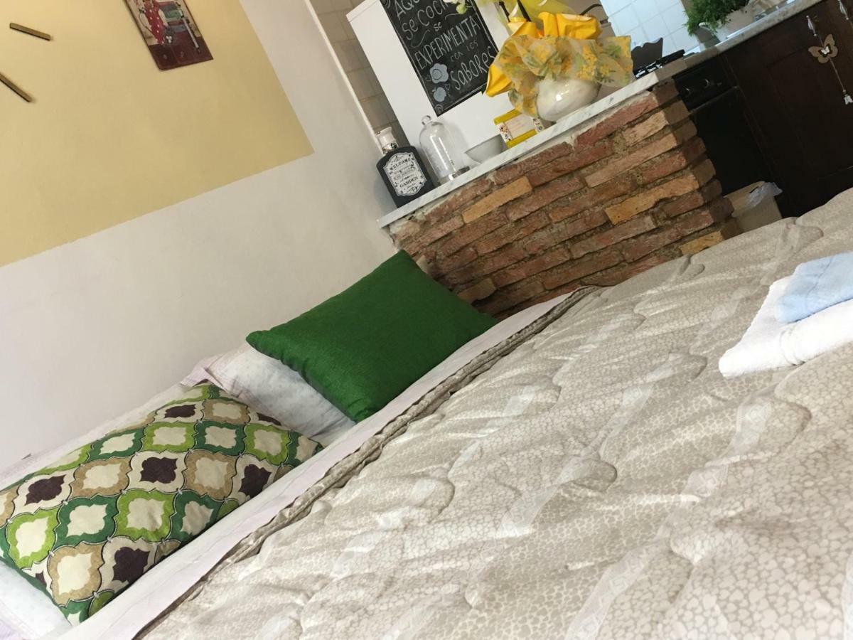 New Maria'S House Livorno. Il Cisternone Apartment Luaran gambar