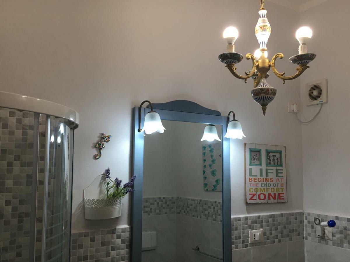 New Maria'S House Livorno. Il Cisternone Apartment Luaran gambar